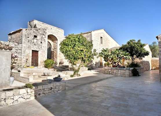 Borgo Alveria 1
