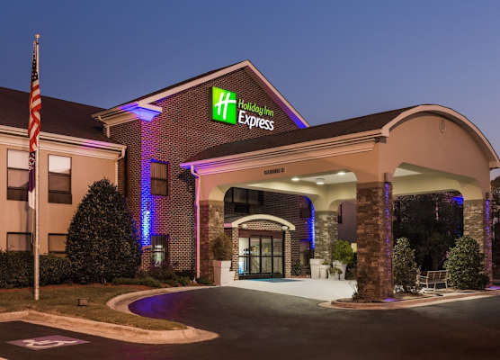 Holiday Inn Express PLYMOUTH by IHG 1