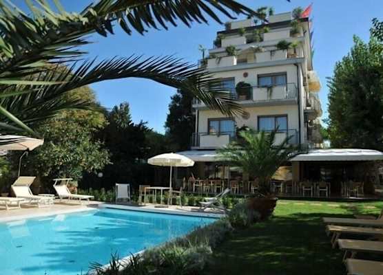 Hotel Bacco 1