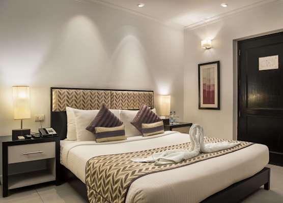 Sarovar Portico Surajkund 1