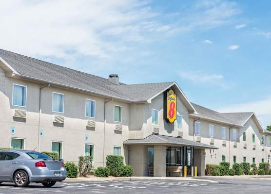Super 8 by Wyndham Hagerstown/Halfway Area 1