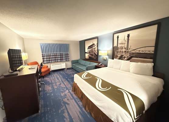 Northwood Inn - Prairie Du Chien 1