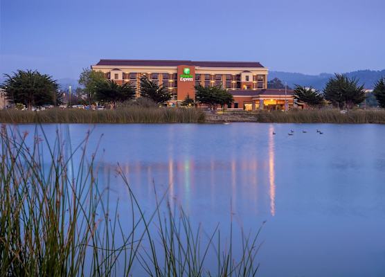 Holiday Inn Express AT MONTEREY BAY by IHG 1