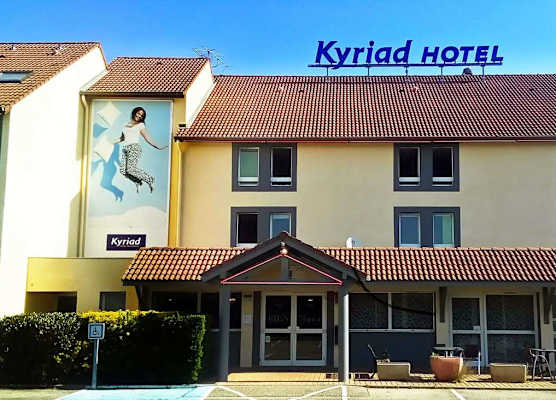Kyriad Lyon Est - Saint Bonnet De Mure 1