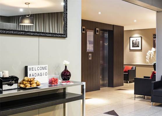 Aparthotel Adagio La Défense Esplanade 1