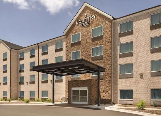 Country Inn & Suites by Radisson, Greensboro, NC 1