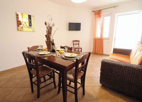 Samiras Home Cozy Apartment Near the Beach and Otrantos Historic Center 1