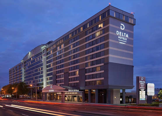 Delta Hotels by Marriott Toronto Airport & Conference Centre 1
