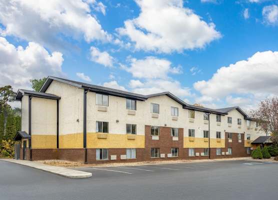 Super 8 by Wyndham Hagerstown I-70 1