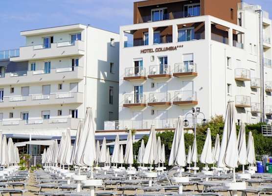 Hotel Columbia & Ninfea 1