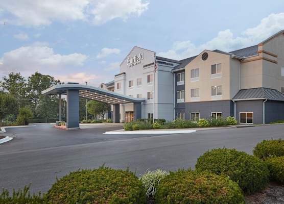 Fairfield by Marriott Frankfort 1