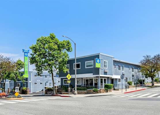 SureStay Hotel by Best Western Santa Monica 1