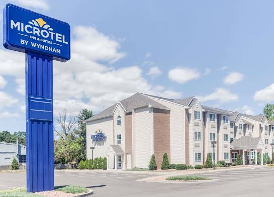 Microtel Inn & Suites Bath 1