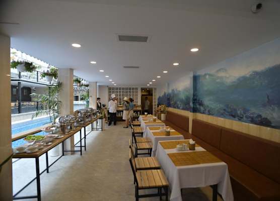 Urban Logde Hotel 1