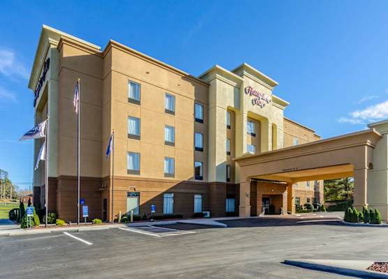 Hampton Inn Galax 1