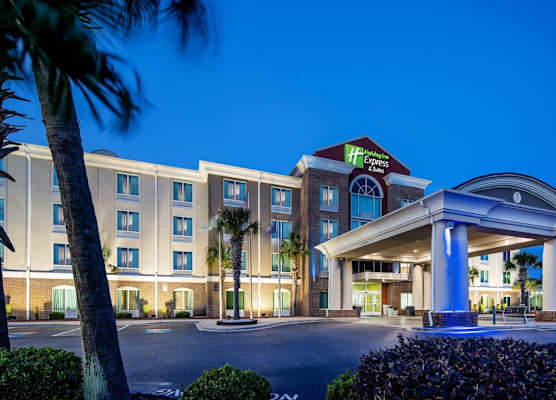 Holiday Inn Express & Suites FLORENCE I-95 @ HWY 327 by IHG 1