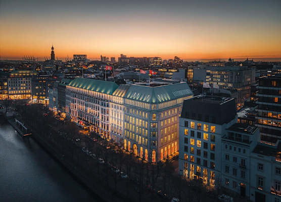 Fairmont Hotel Vier Jahreszeiten 1