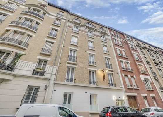 Paris Hotel 1