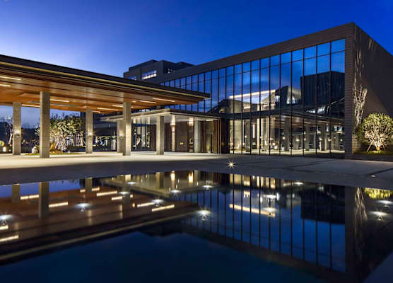 Hilton Ningbo Dongqian Lake 1