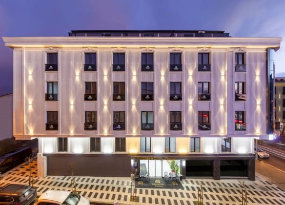 Dem Premium Hotel - Round Trip Airport Service - Istanbul International Airport 1
