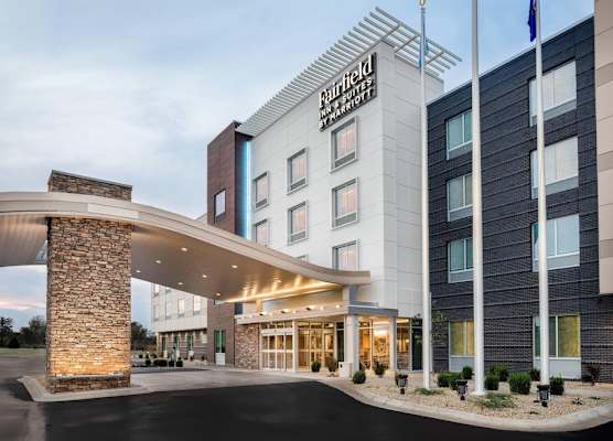 Fairfield Inn & Suites by Marriott Kenosha Pleasant Prairie 1