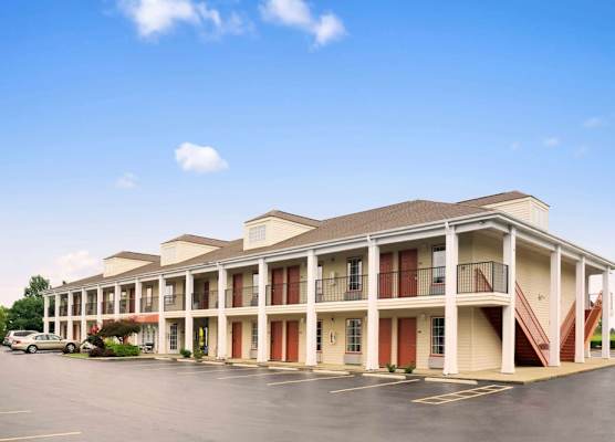 Super 8 by Wyndham Garner/Clayton/Raleigh 1
