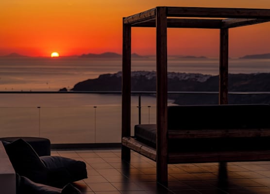 Gizis Cliffside Suites 1