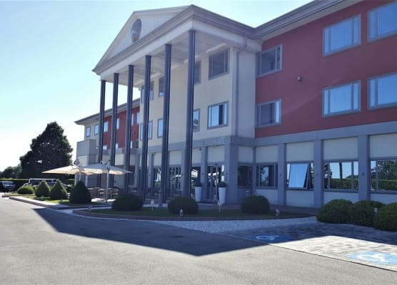 Hotel Poppi 1