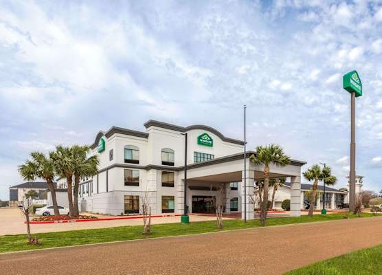 Wingate by Wyndham Sulphur Near Lake Charles 1