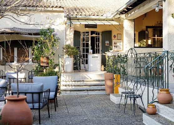 Hôtel La Garrigue & Bar Le Perchoir 1