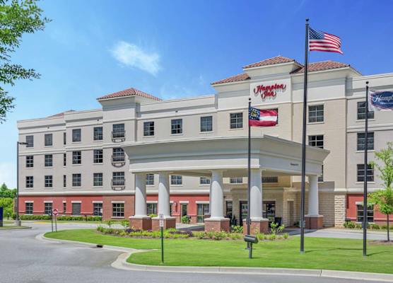 Hampton Inn by Hilton Columbus South Fort Benning 1