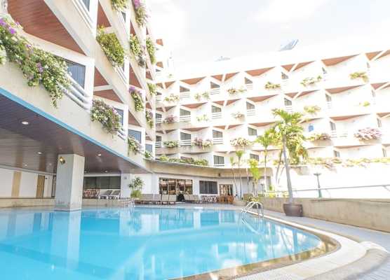 City Beach Resort 1
