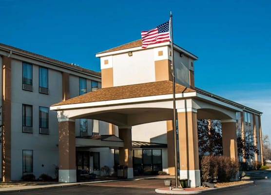 Quality Inn & Suites near St Louis and I-255 1