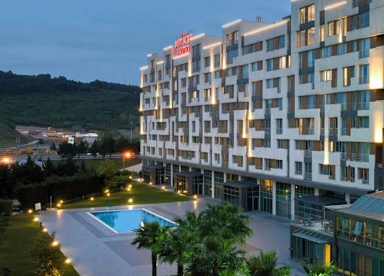 Miracle Istanbul Asia Airport Hotel & Spa 1