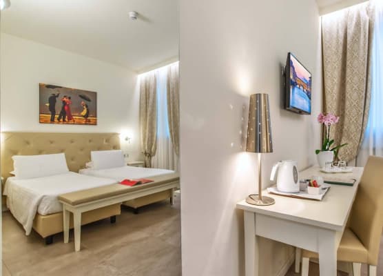 Hotel Accademia 1