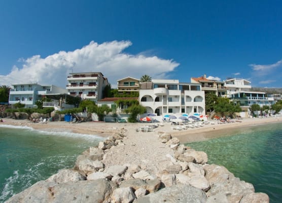 Villa Tamaris on the beach 1