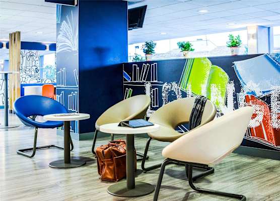Ibis Budget Fréjus St Raphaël centre plages gare TGV 1