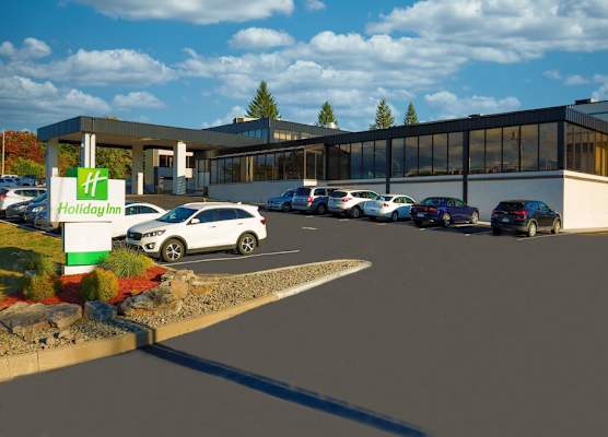 Holiday Inn SCRANTON EAST - DUNMORE by IHG 1