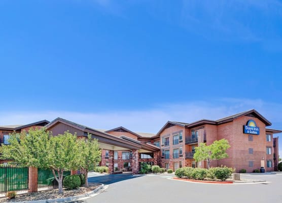 Days Inn & Suites by Wyndham Page Lake Powell 1