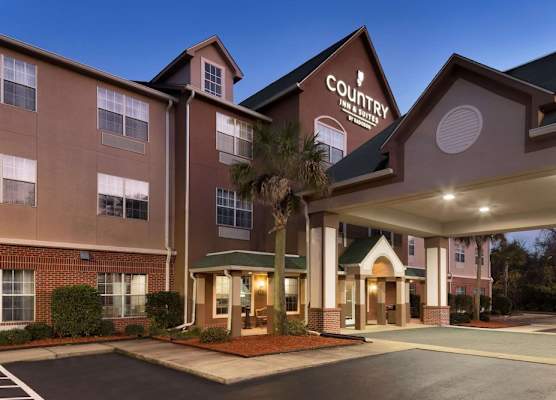 Country Inn & Suites by Radisson, Brunswick I-95, GA 1