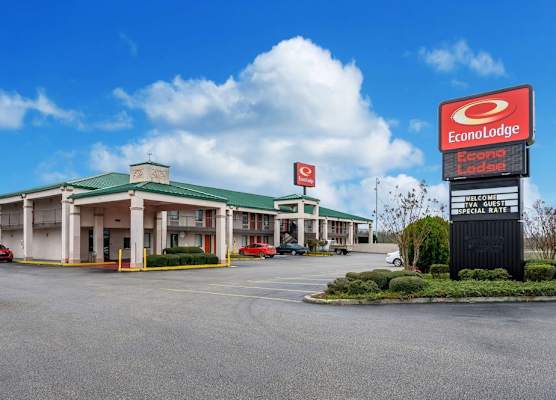 Econo Lodge Athens I-65 1