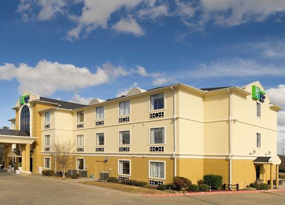 Holiday Inn Express & Suites MOUNT PLEASANT by IHG 1