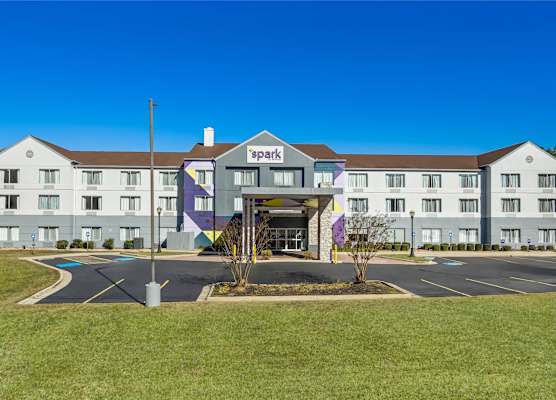 Spark by Hilton Macon North 1