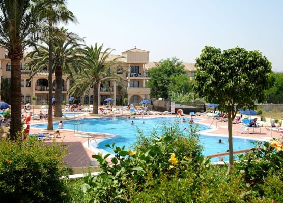 Hotel Puente Real 1