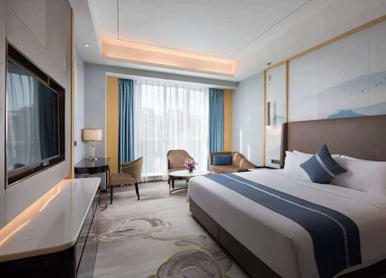 Ramada by Wyndham Changsha South Bus Station 1