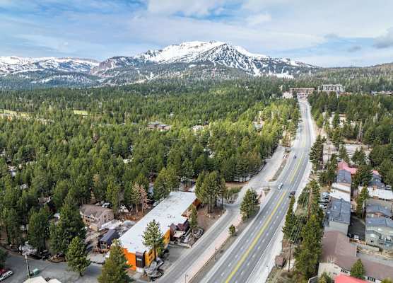 Quality Inn near Mammoth Mountain Ski Resort 1
