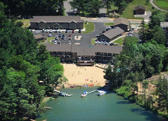 Sunset Bay Resort & Suites 1