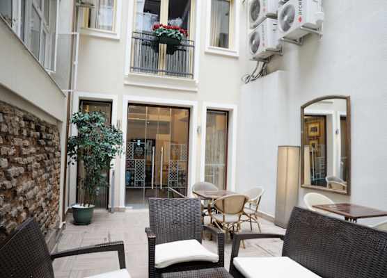 Collage Taksim Hotel 1
