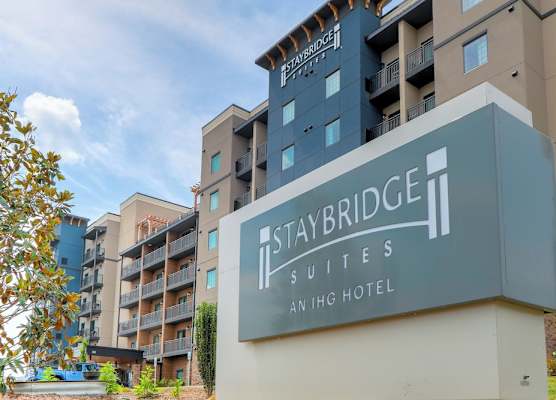 Staybridge Suites PIGEON FORGE - SMOKY MTNS by IHG 1