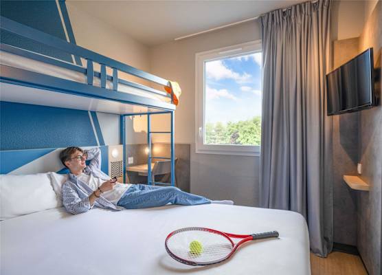 ibis budget Orly Chevilly Tram 7 1
